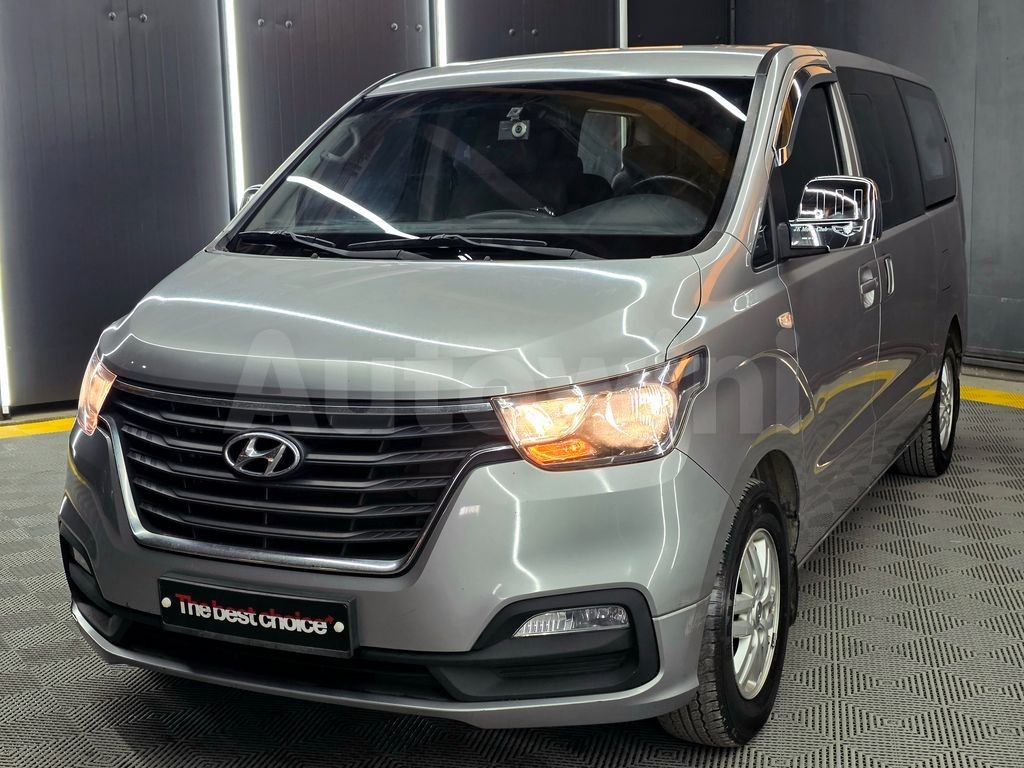hyundai The New Grand Starex