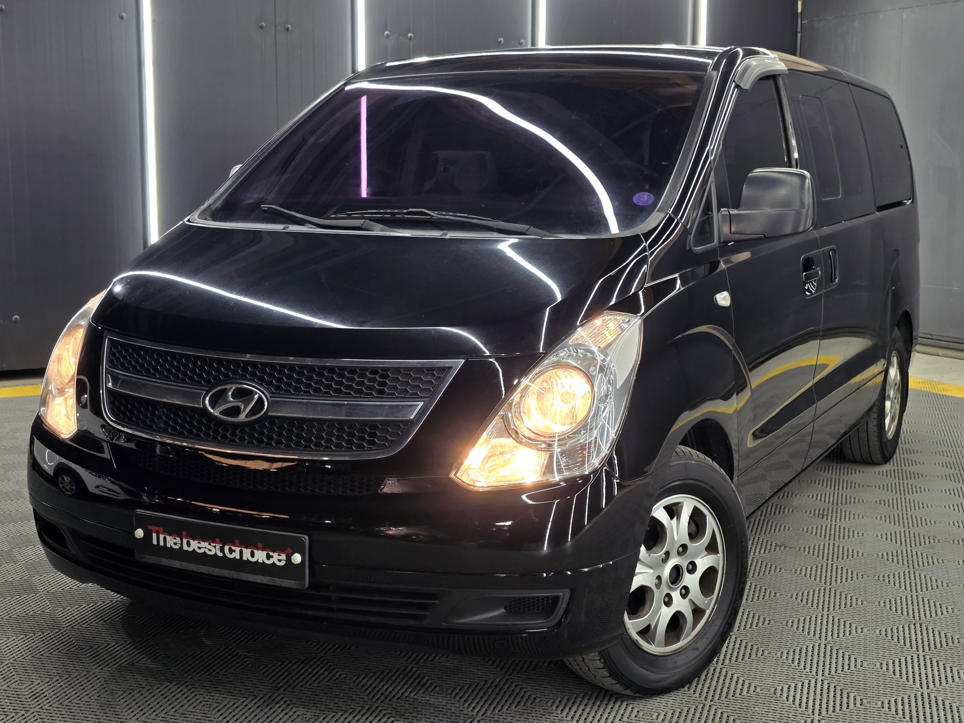 hyundai STAREX