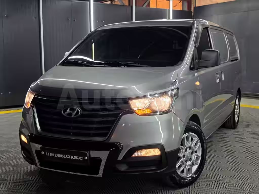 hyundai The New Grand Starex