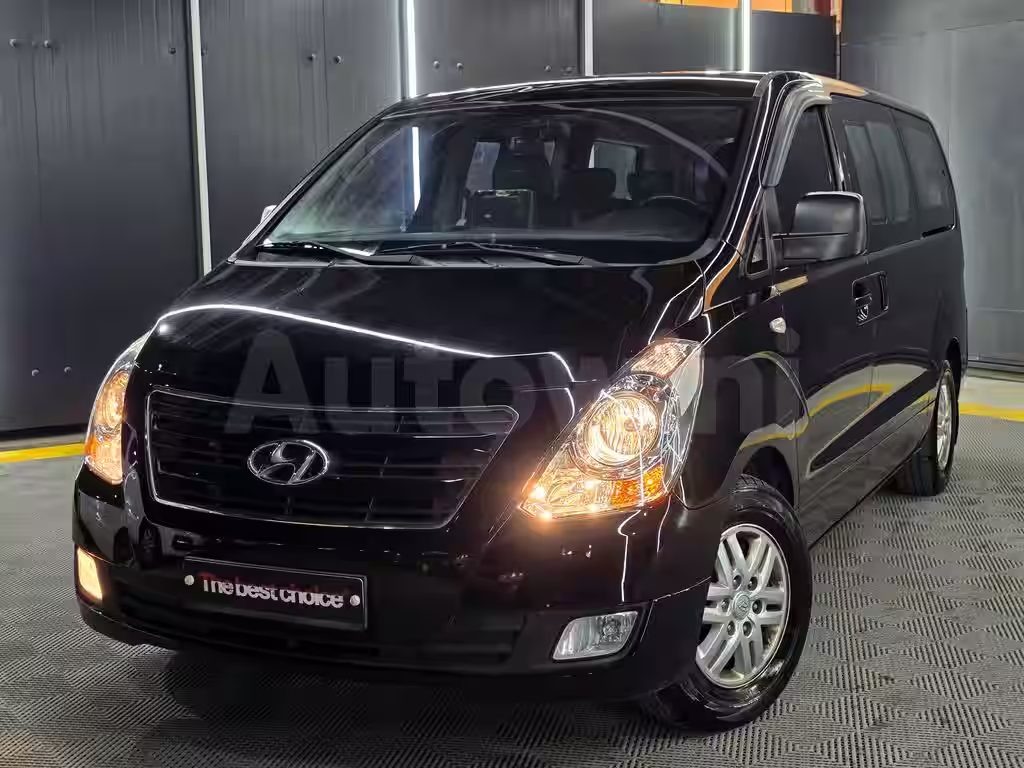 hyundai Grand Starex